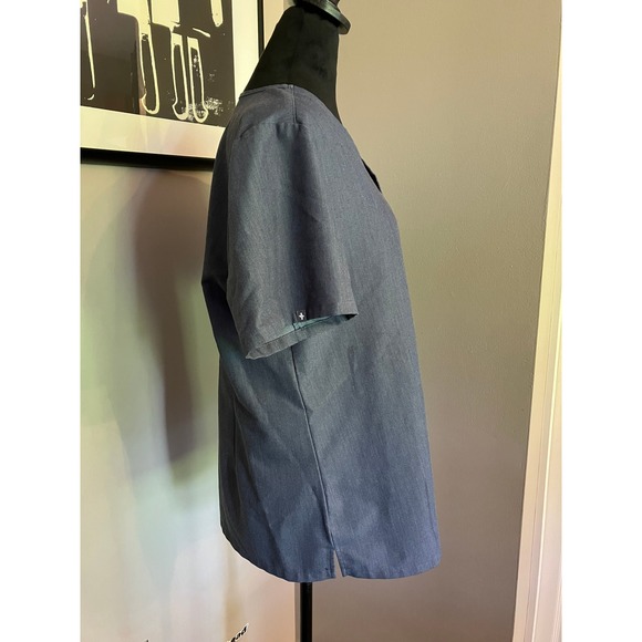 FIGS Catarina One Pocket Scrub Top Womens Graphite Size large - Picture 2 of 5
